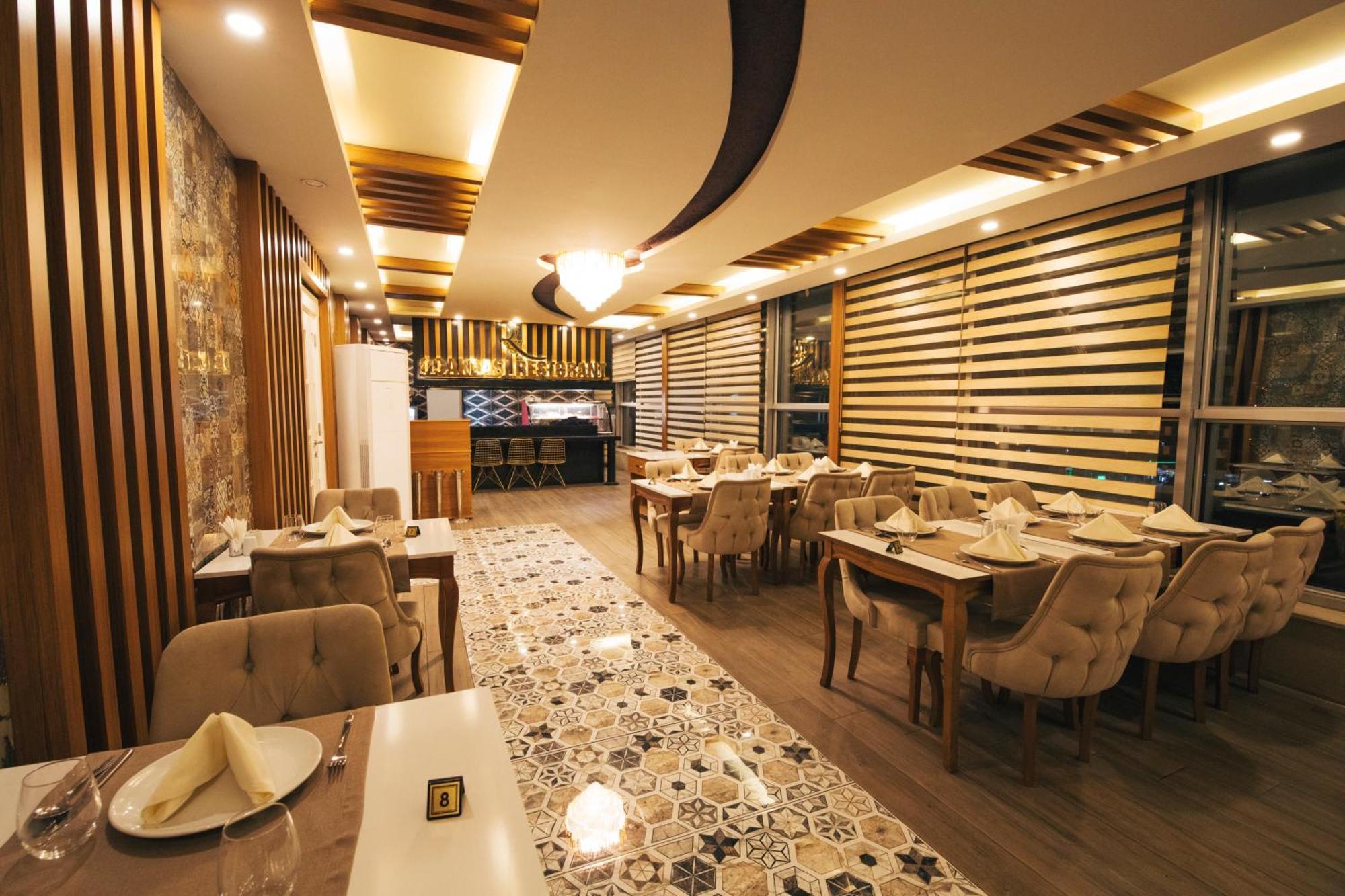 Royal Mersin Otel Exterior photo